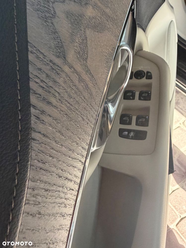 Volvo XC 90 B5 D AWD Ultimate Dark 7os - 19