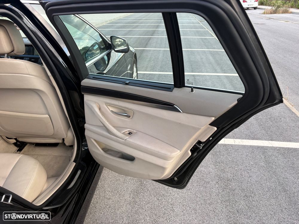 BMW 520 d Line Luxury Auto - 19