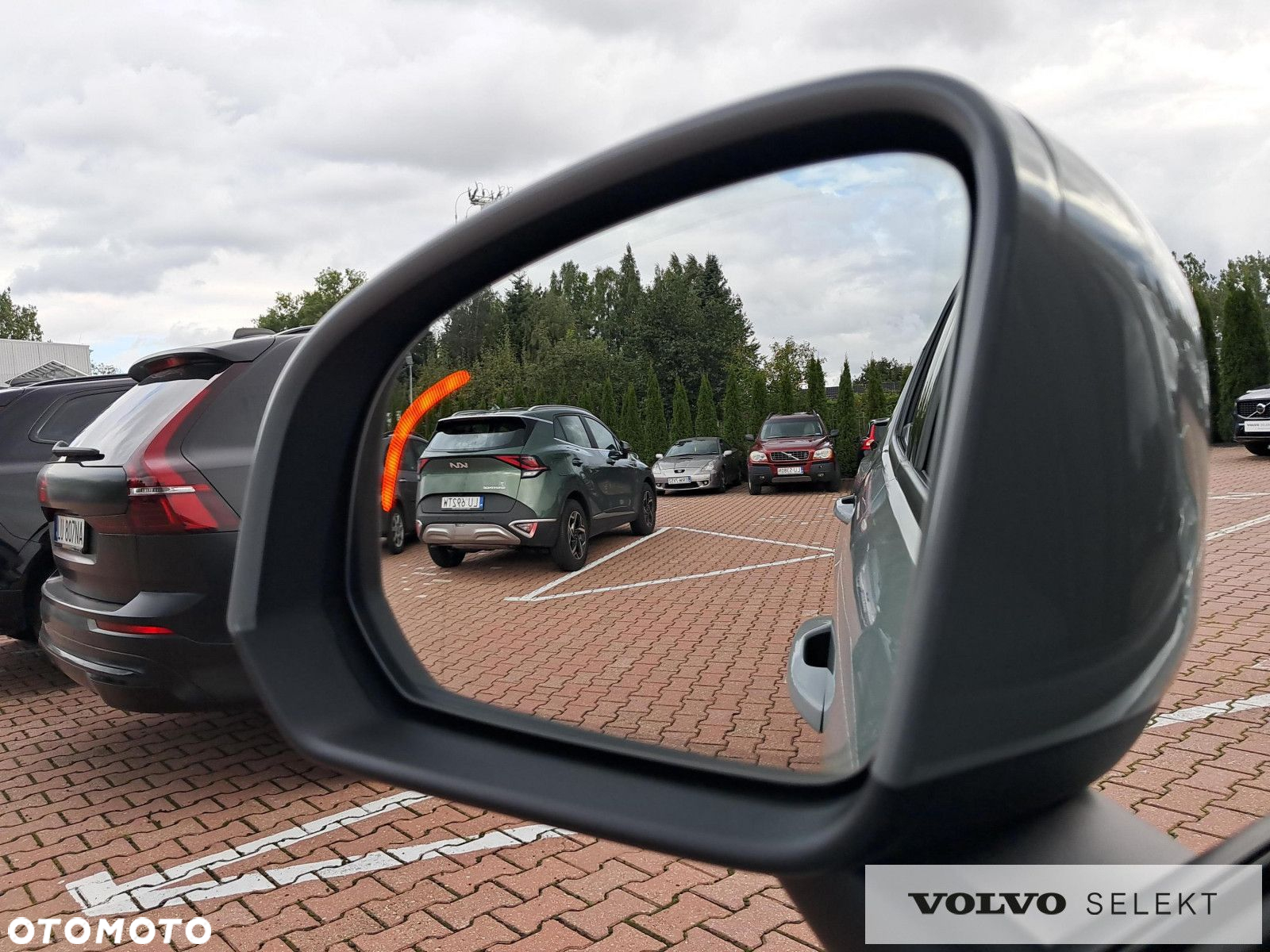 Volvo XC 40 - 25