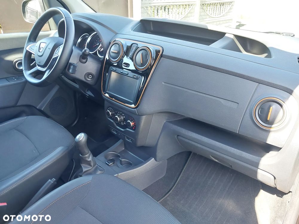 Dacia Dokker TCe 115 Stepway - 6