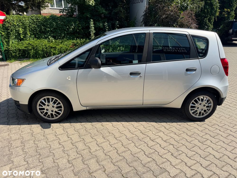 Mitsubishi Colt 1.3 Inform - 2
