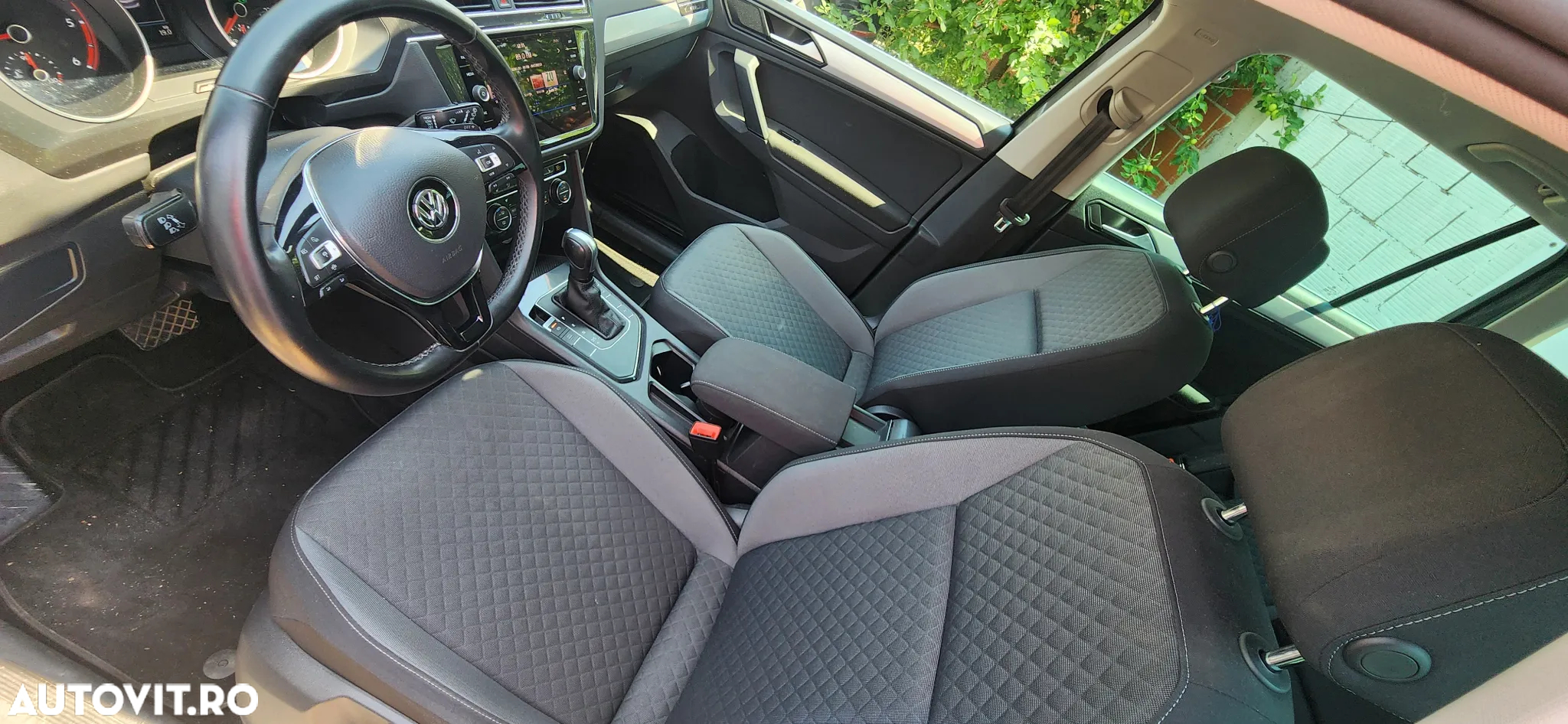 Volkswagen Tiguan 2.0 TDI DPF DSG Comfortline - 4