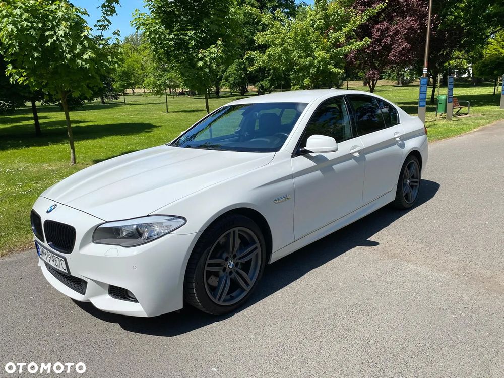 BMW Seria 5 528i xDrive - 2