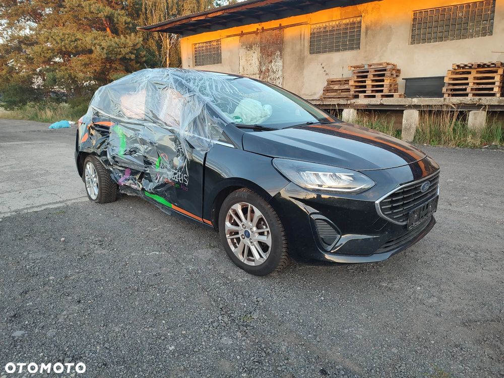 Ford Fiesta 1.0 EcoBoost Hybrid S&S TITANIUM - 6
