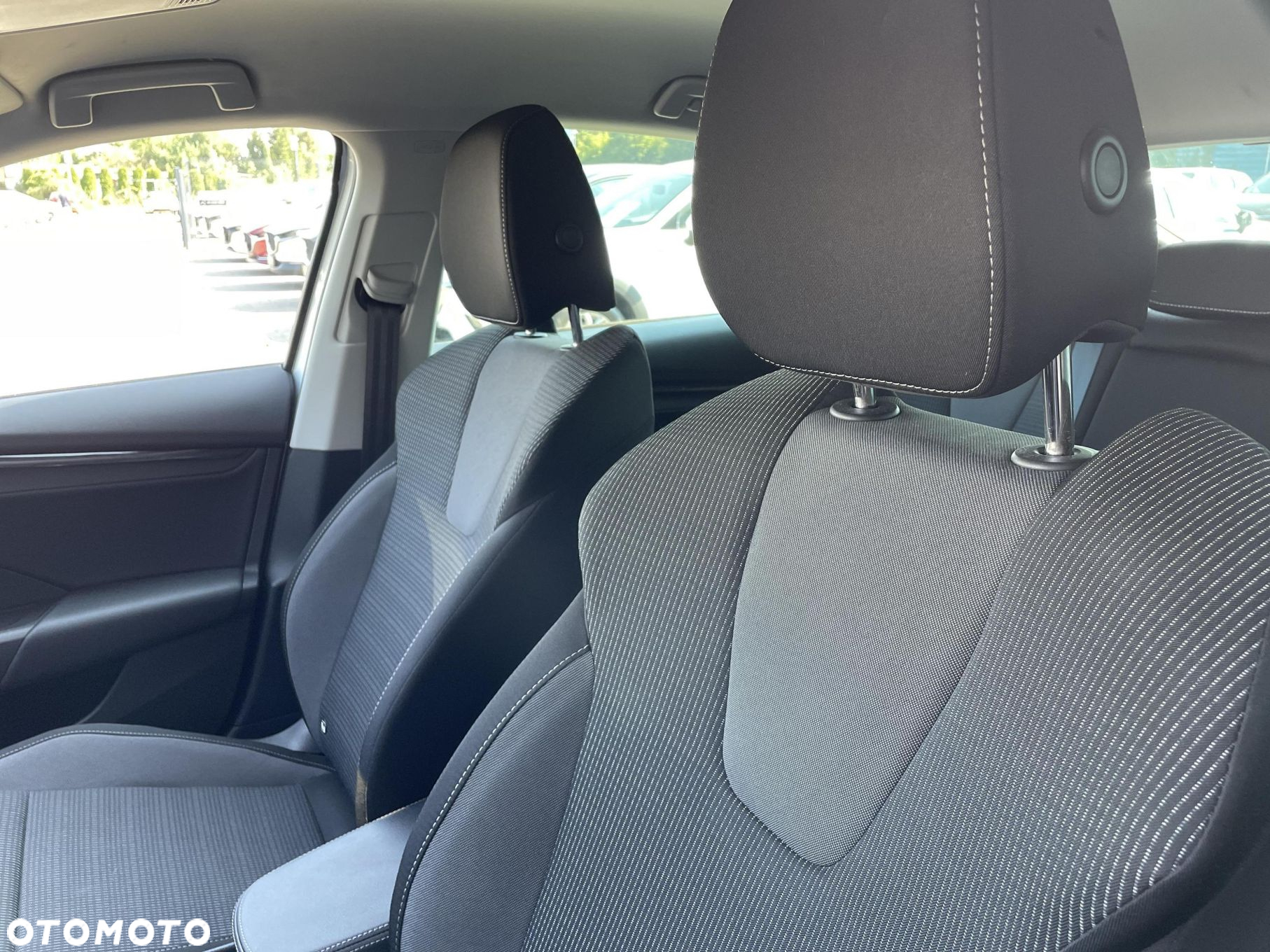 Skoda Octavia 1.5 TSI ACT Ambition - 11