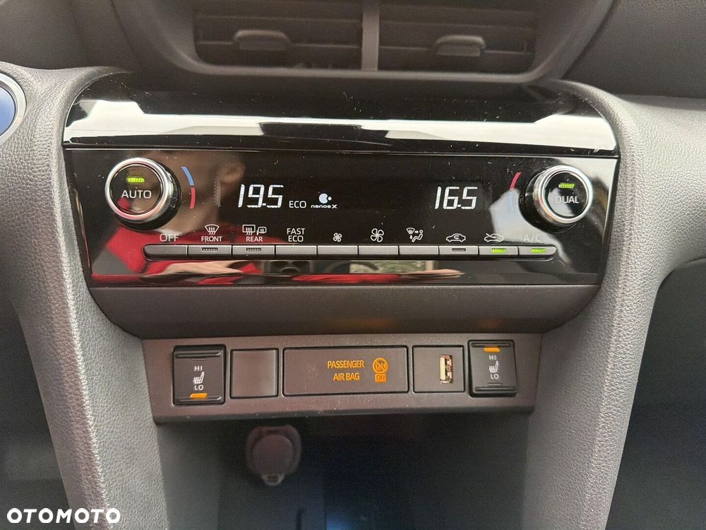 Toyota Yaris Cross Hybrid 1.5 Adventure - 20