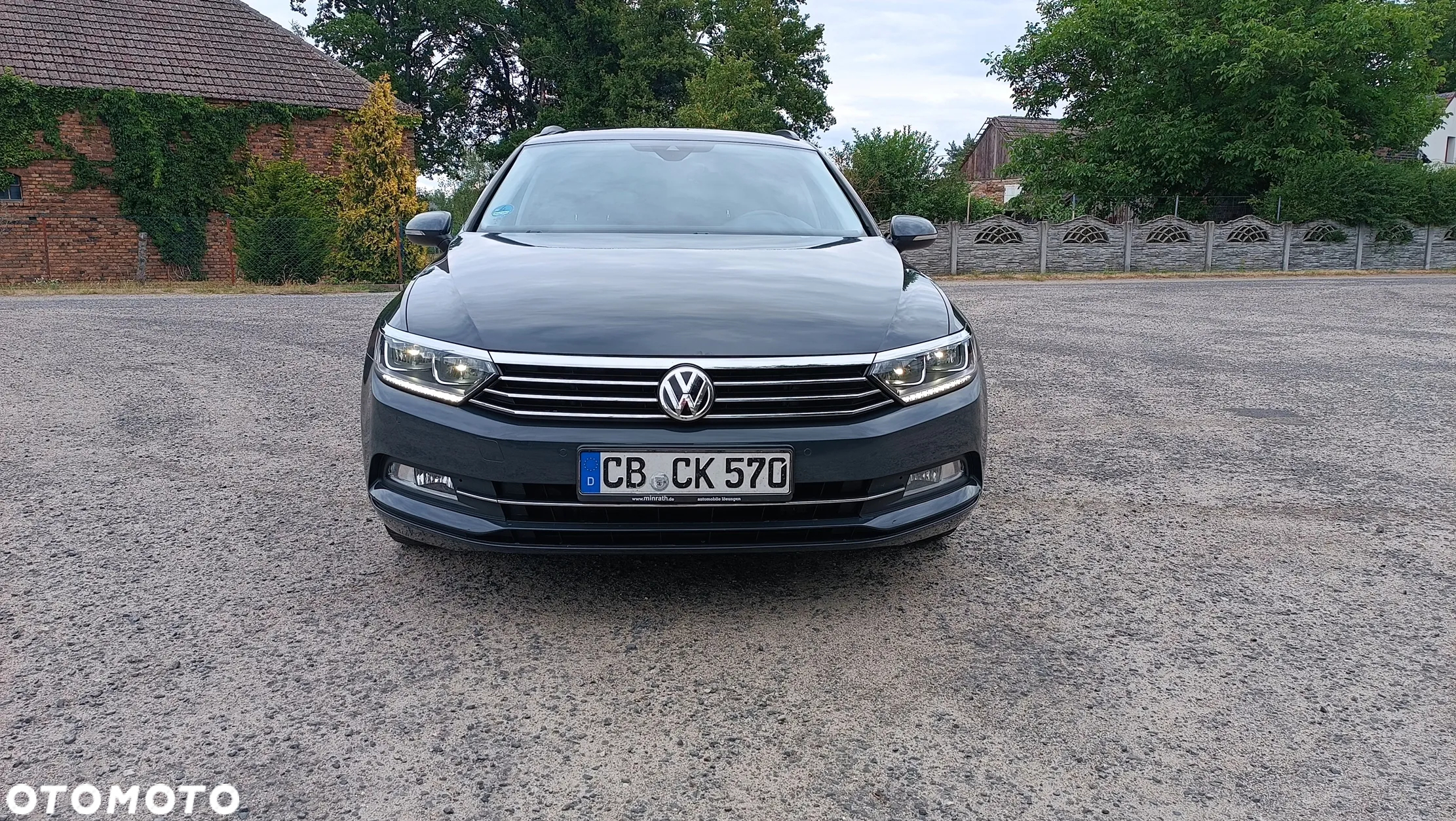 Volkswagen Passat 2.0 TDI BMT Comfortline DSG - 3