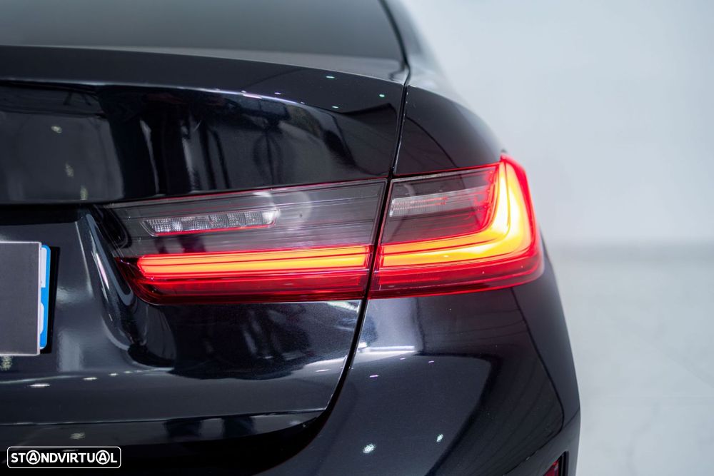 BMW 320 d xDrive Aut. M Sport - 18