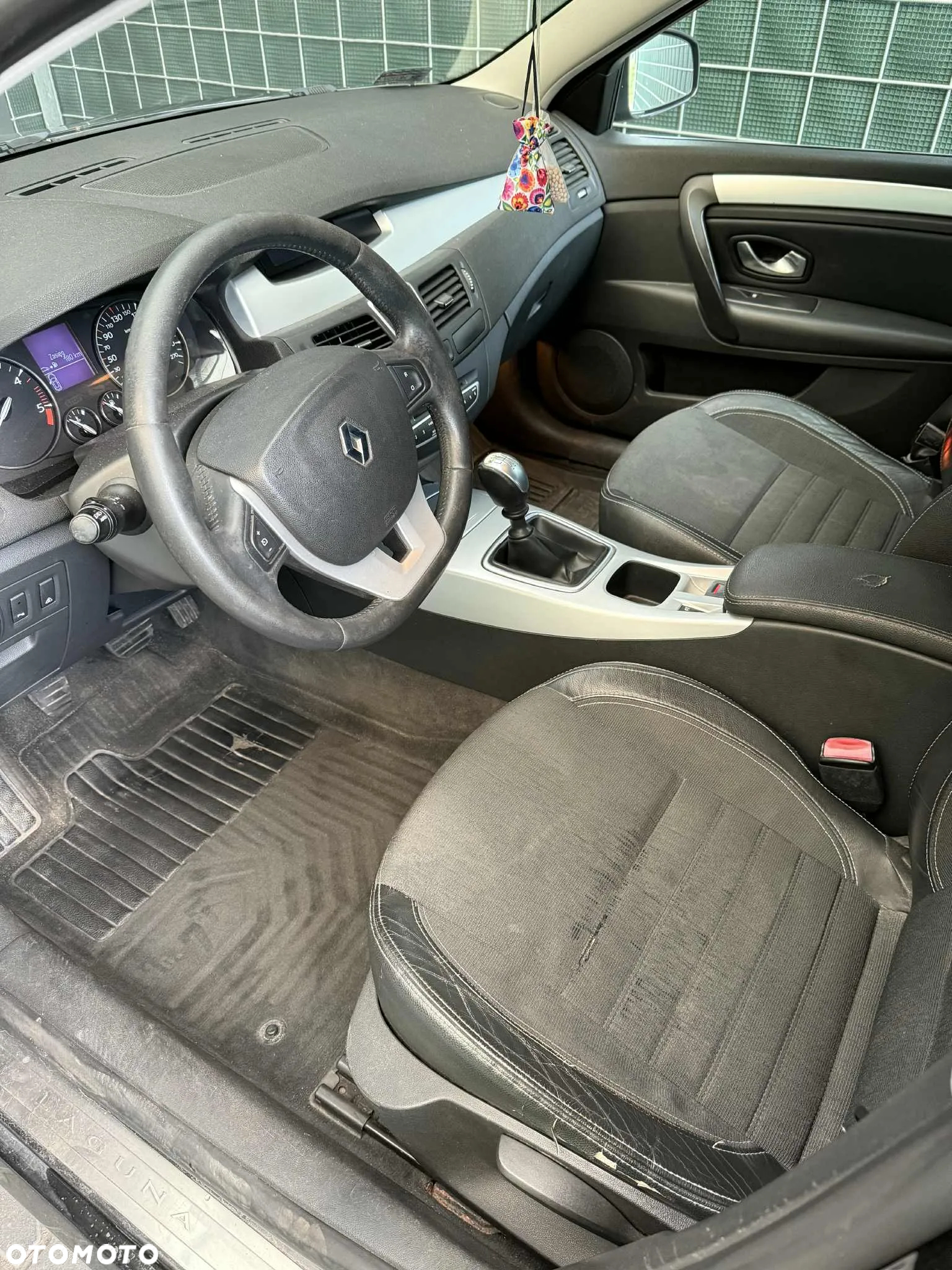 Renault Laguna - 12