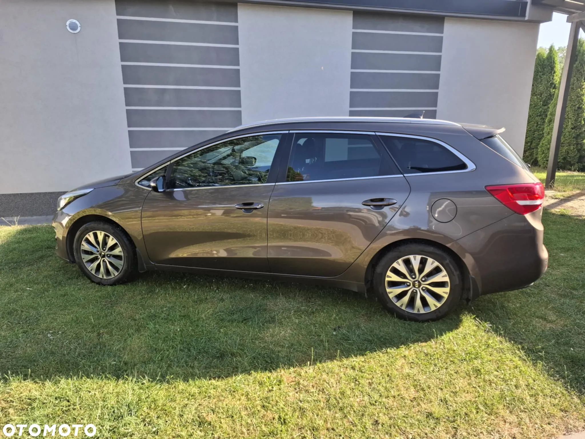 Kia Ceed Cee'd 1.6 CRDi L Business Line - 1