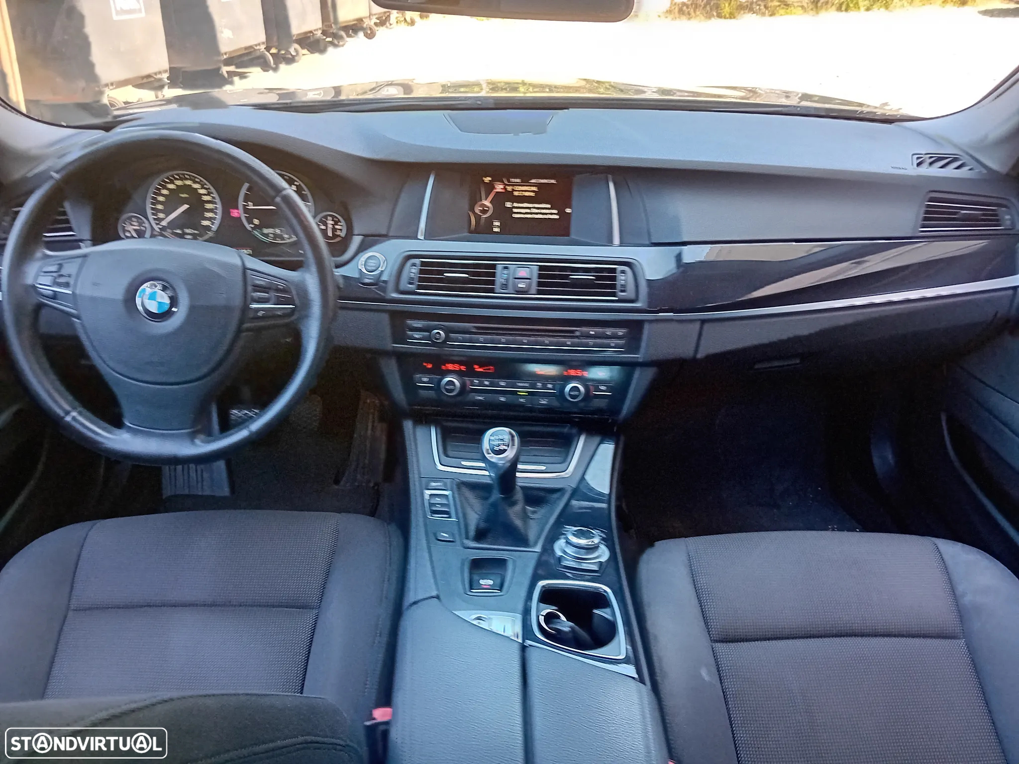 BMW 520 d Line Luxury - 25
