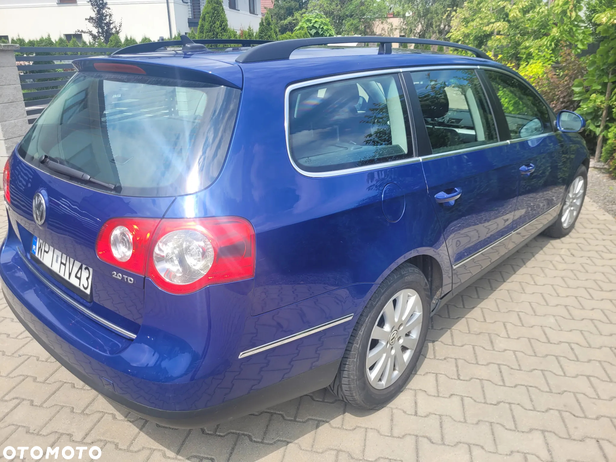 Volkswagen Passat 2.0 TDI Comfortline - 8