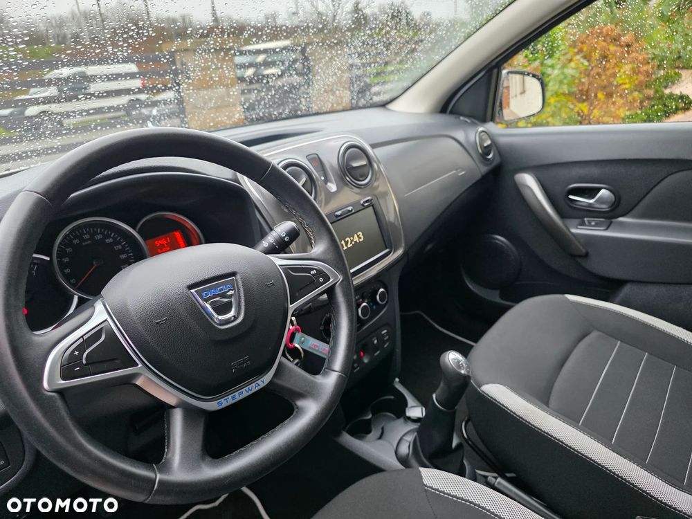 Dacia Sandero - 17