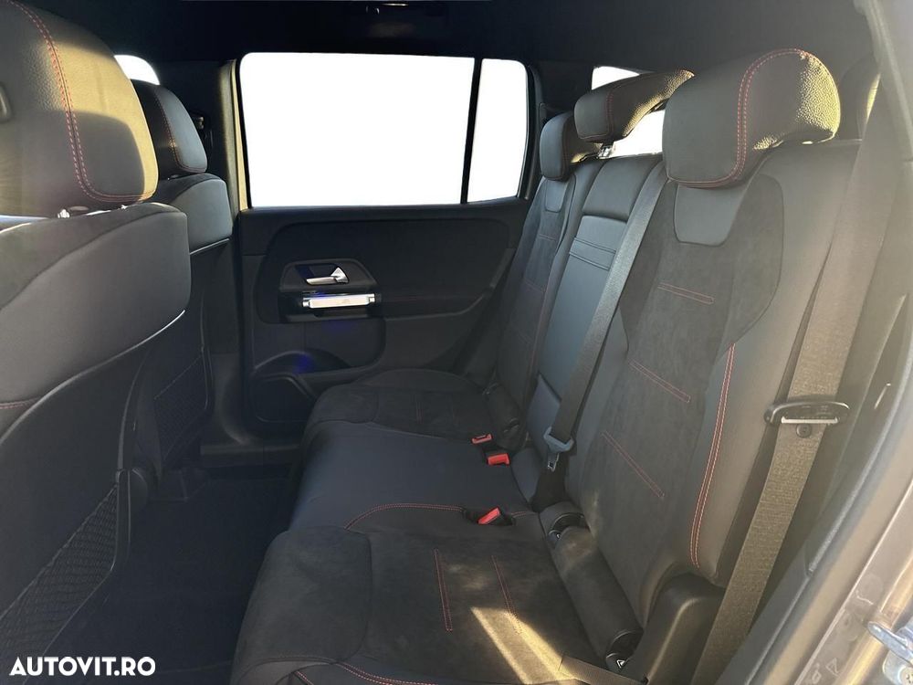 Mercedes-Benz GLB - 10