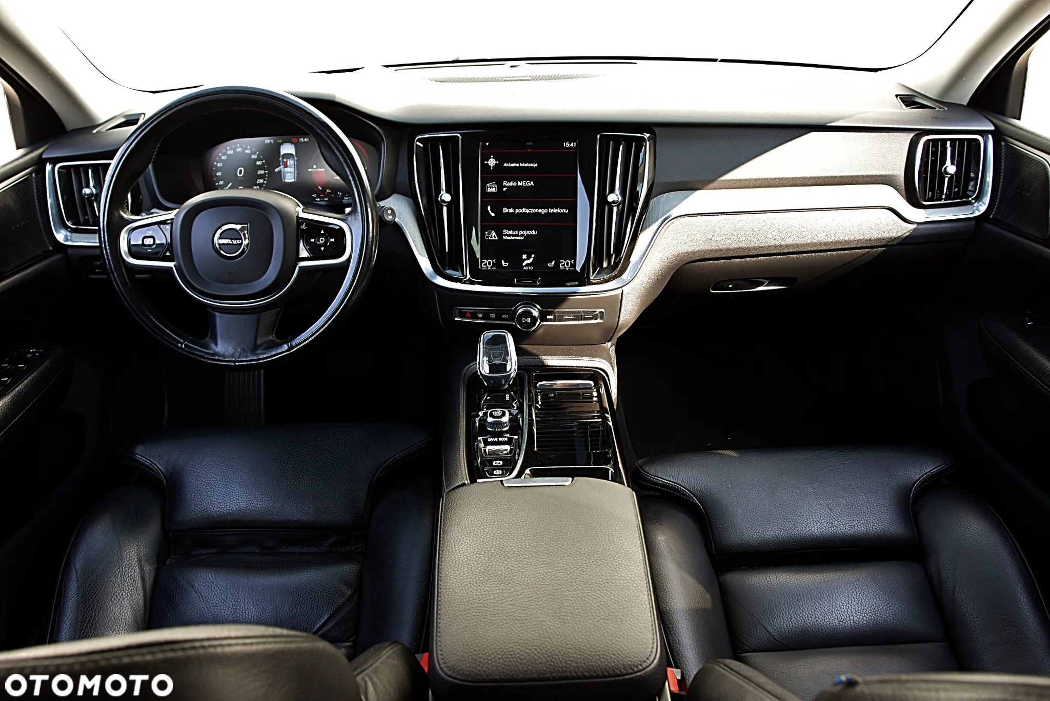 Volvo V60 T6 AWD Recharge Geartronic Inscription Expression - 17