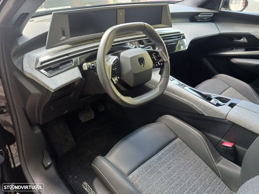 Peugeot 3008 1.2 Hybrid Allure Pack e-DCS6 - 30