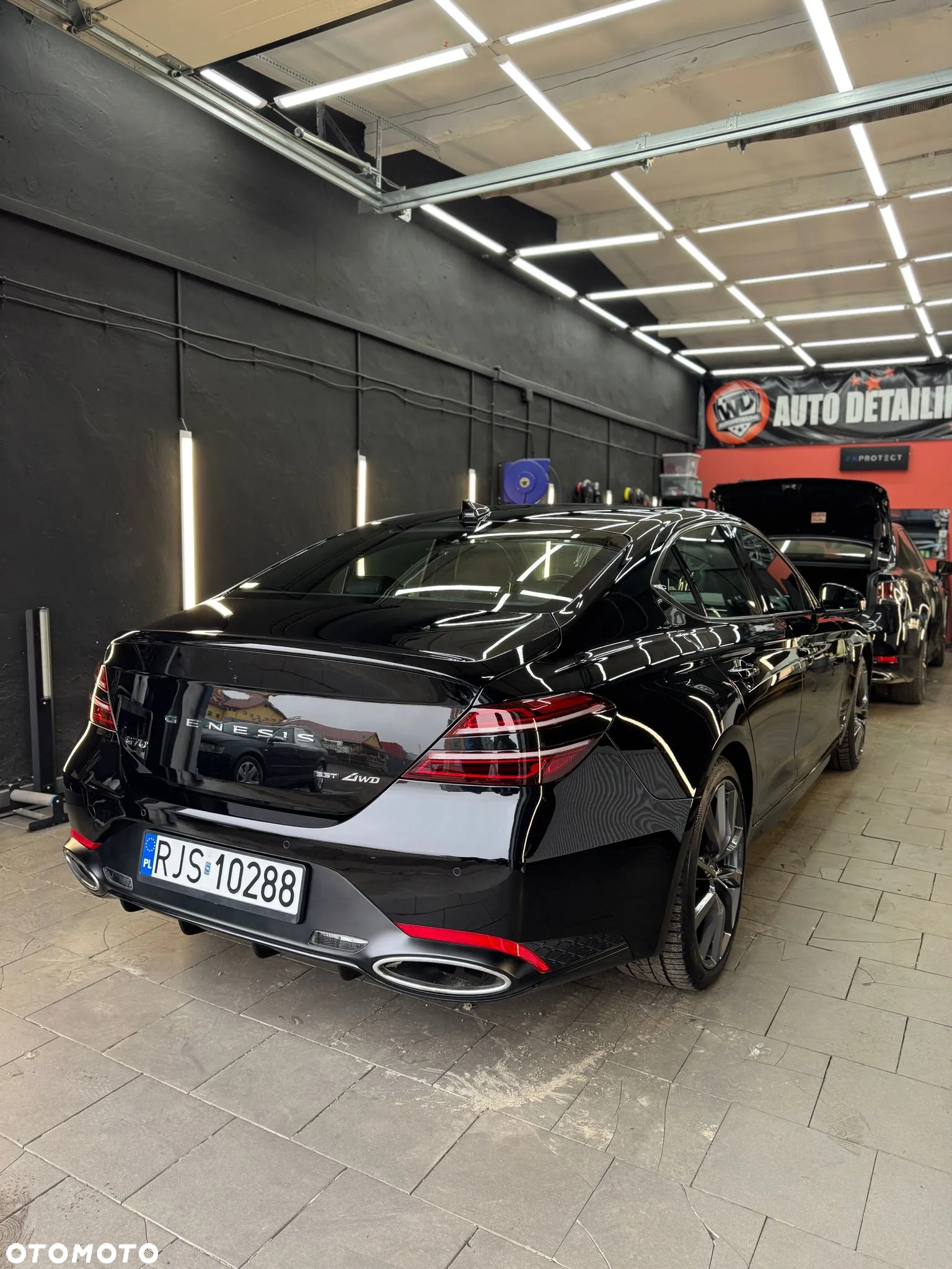 Genesis G70 - 3