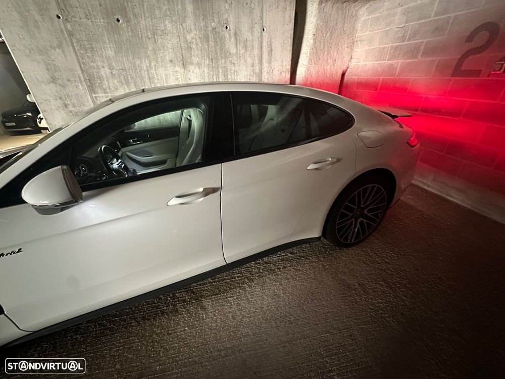 Porsche Panamera - 10