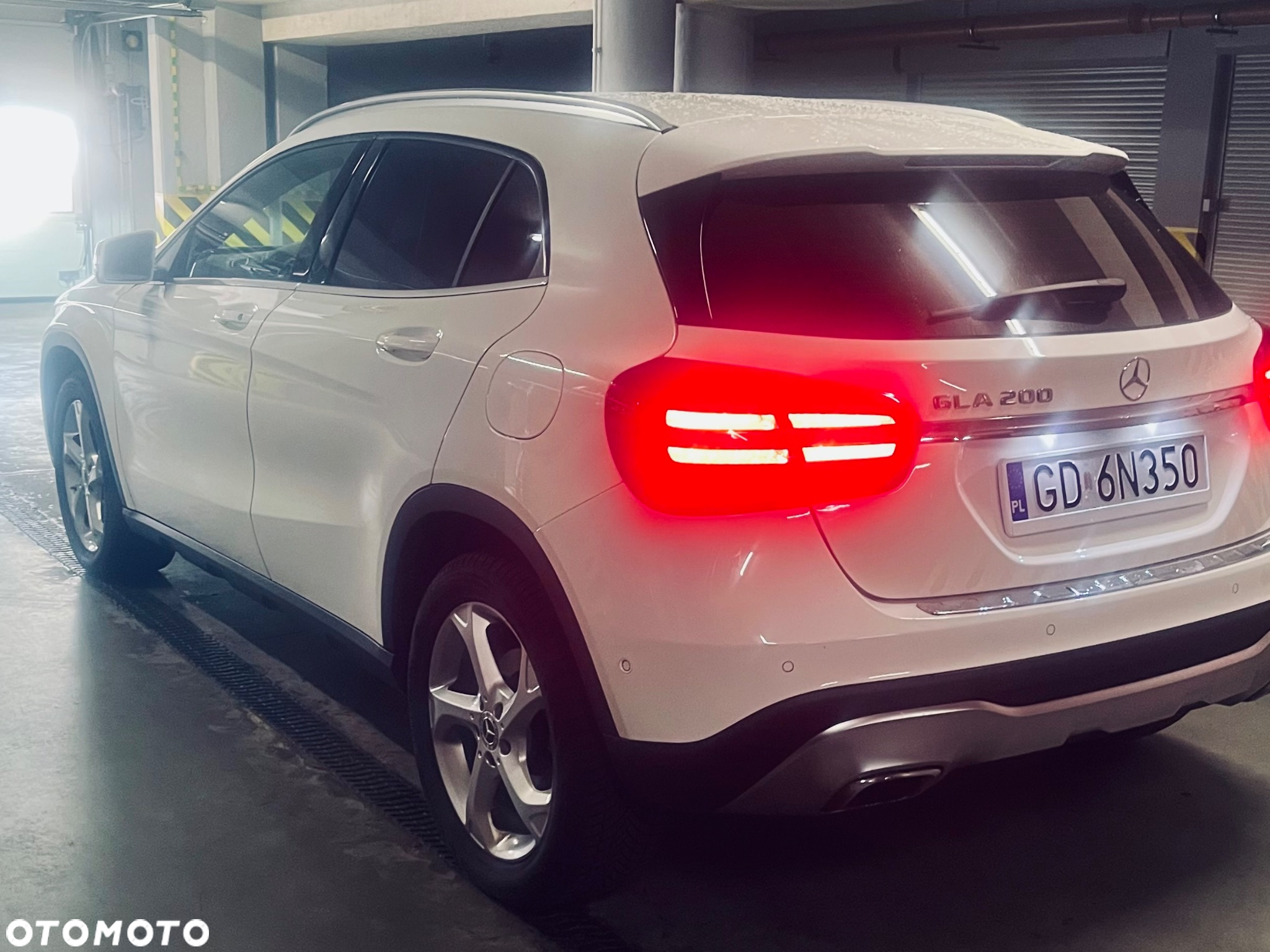 Mercedes-Benz GLA 200 7G-DCT Urban - 5