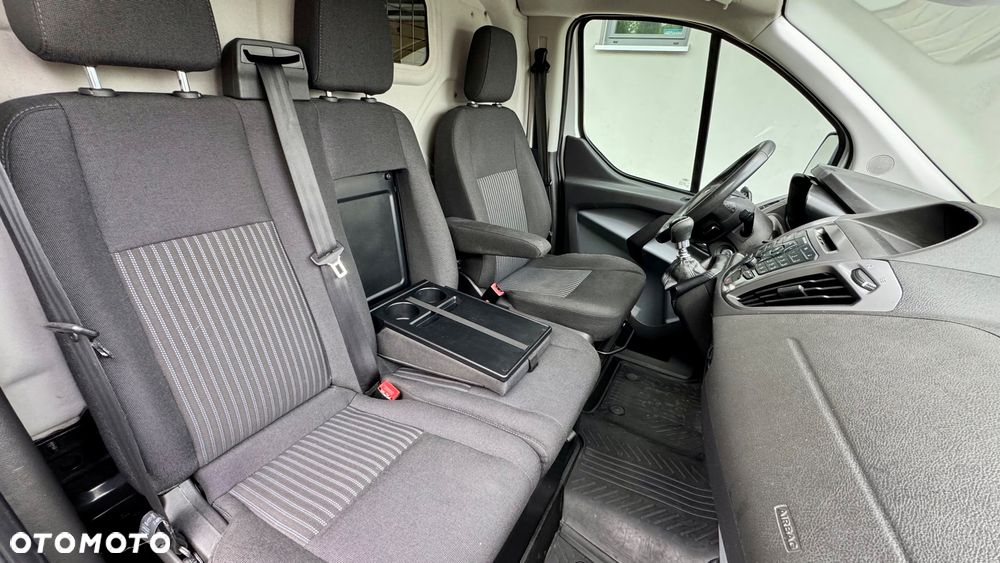 Ford Transit Custom L2H2 średni  xenon kamera idealny 2.0 TDCI blaszak krótki L1H2 VAT FV faktura 23% 3 miejsca / osobowy blaszak podwójne drzwi z obu stron - 30