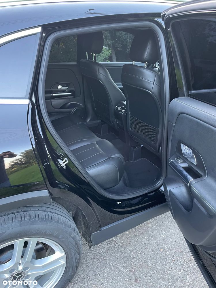 Mercedes-Benz GLA 250 8G-DCT Progressive - 27