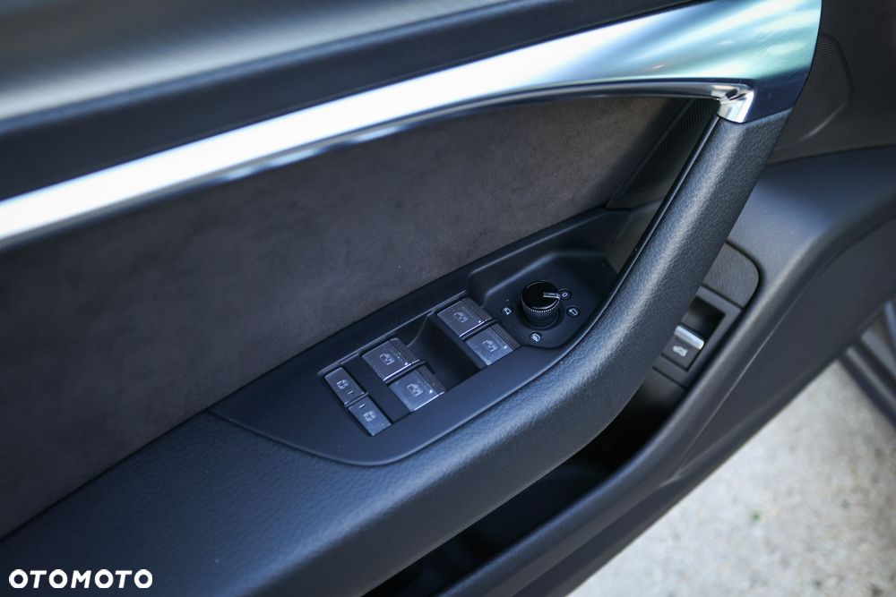 Audi A6 Avant 40 TDI S tronic sport - 19