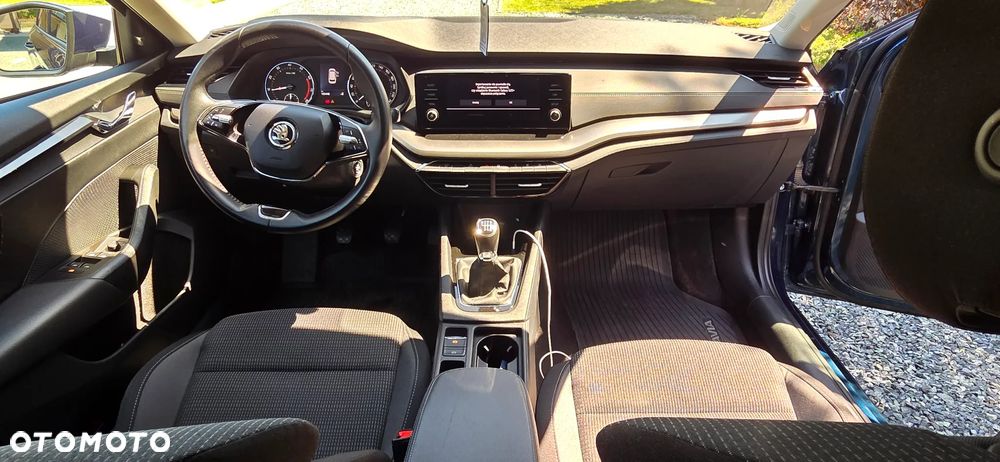 Skoda Octavia 1.5 TSI ACT Ambition - 7