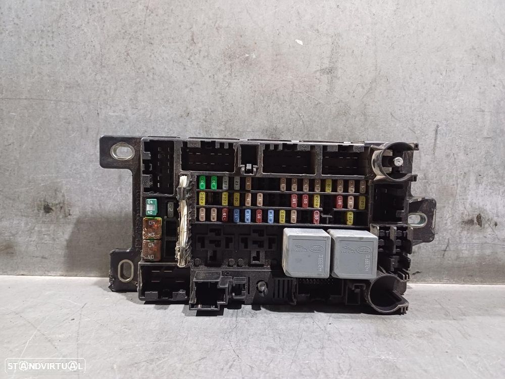 CAIXA DE RELES FUSÍVEIS LAND ROVER RANGE ROVER EVOQUE - 1