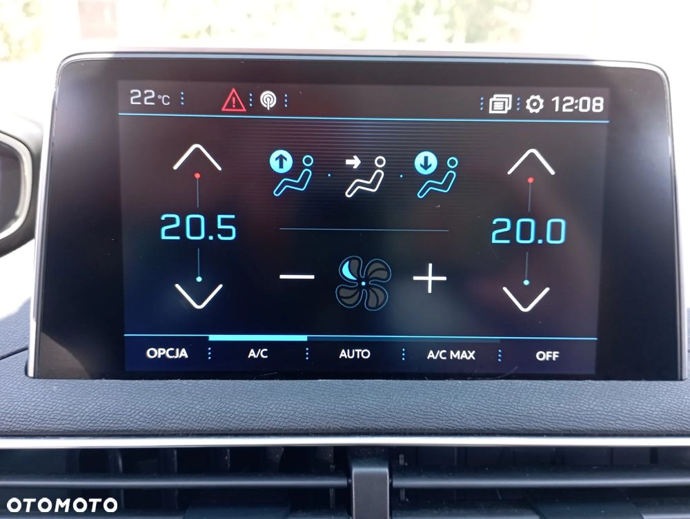 Peugeot 5008 1.6 PureTech Allure S&S EAT8 - 26