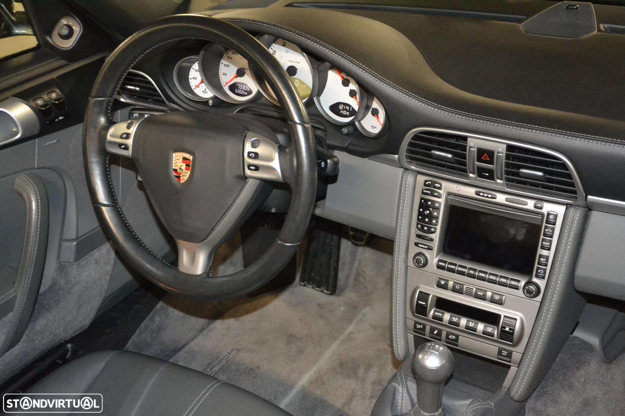 Porsche 911 (997) Carrera 4 S - 31
