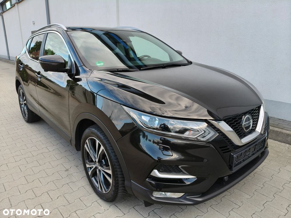 Nissan Qashqai 1.3 DIG-T N-Connecta DCT - 2