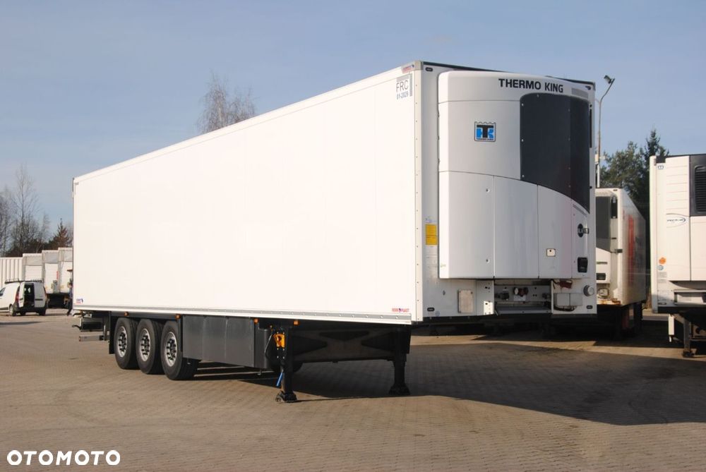 Schmitz Cargobull SKO, Doppelstock, Thermo King - 1