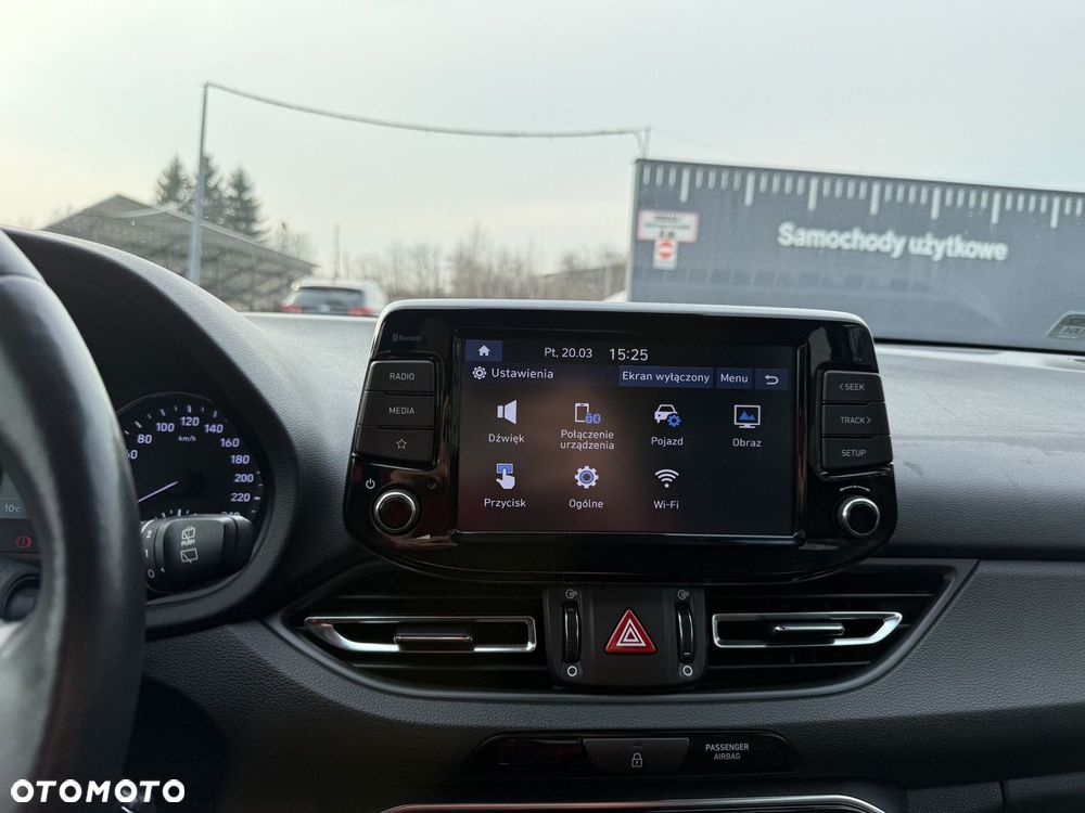 Hyundai i30 1.5 DPI Comfort - 17