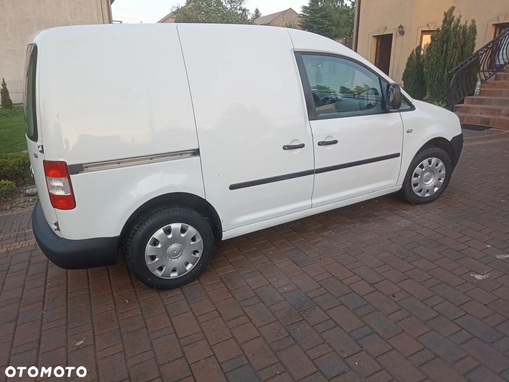 Volkswagen CADDY - 7