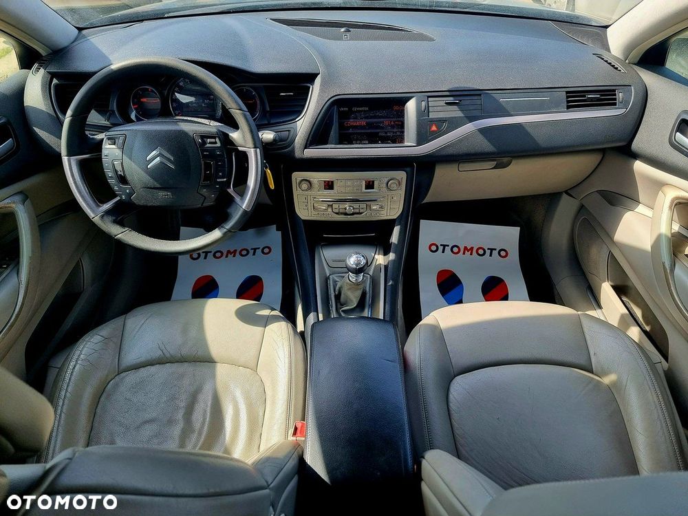 Citroën C5 2.2 HDi Exclusive - 13