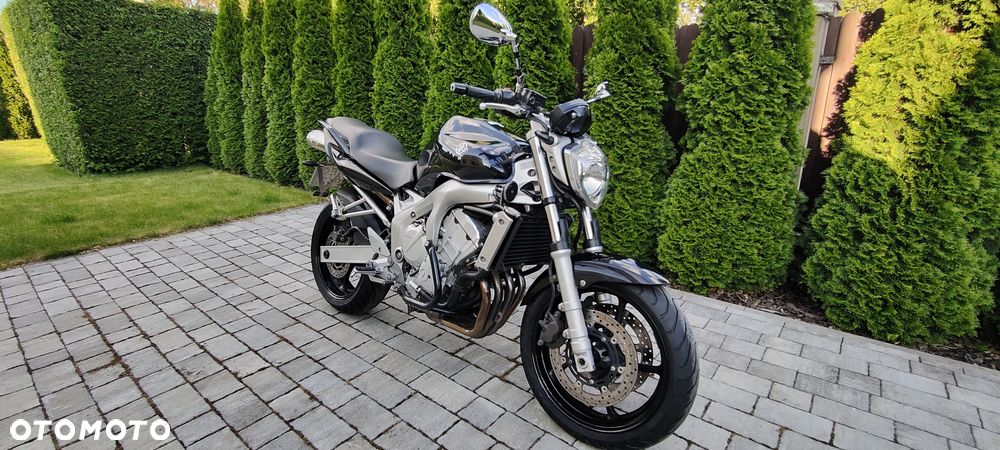 Yamaha FZ6 - 2