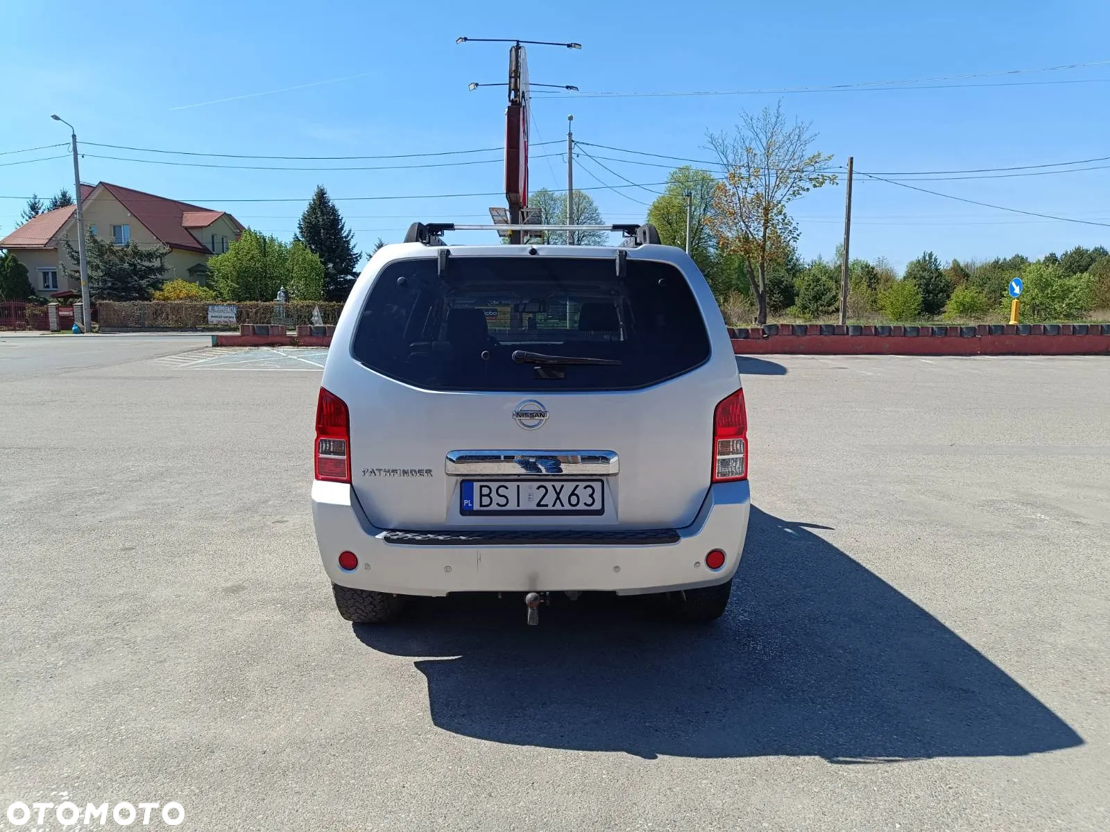 Nissan Pathfinder - 3