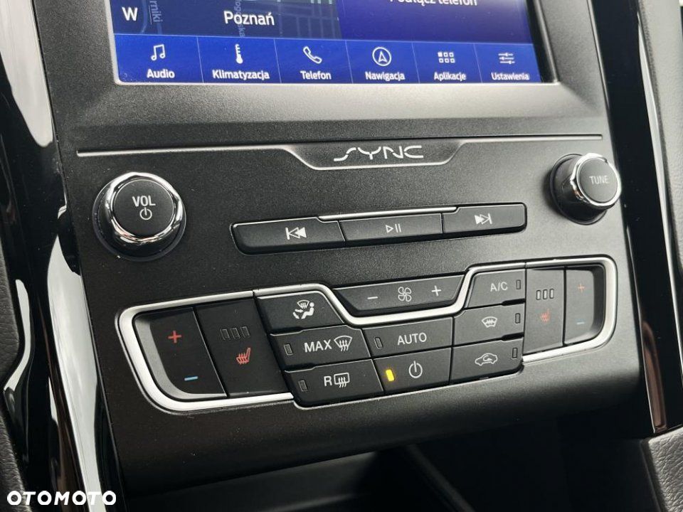 Ford Mondeo - 27