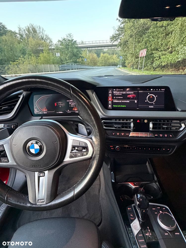 BMW Seria 2 220d M Sport - 11
