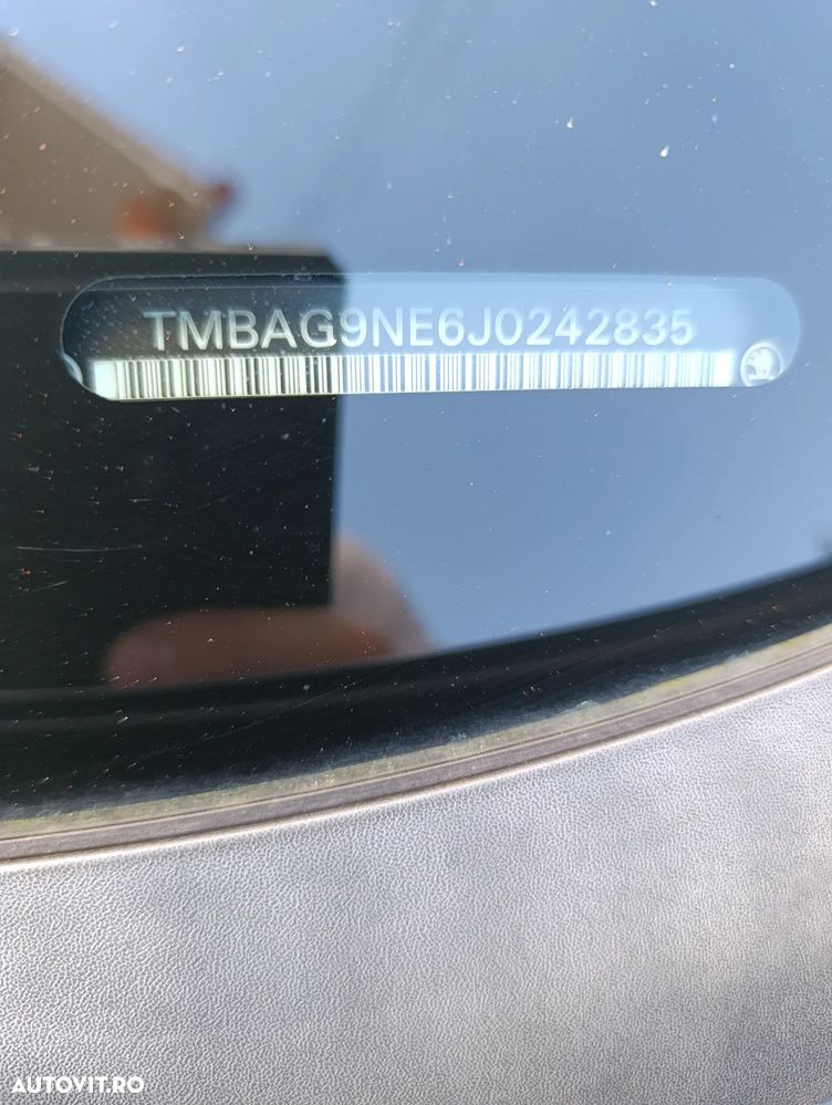 Skoda Octavia 1.6 TDI DSG Style - 16