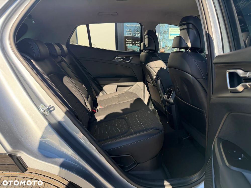 Kia Sportage 1.6 T-GDI HEV L 2WD - 12