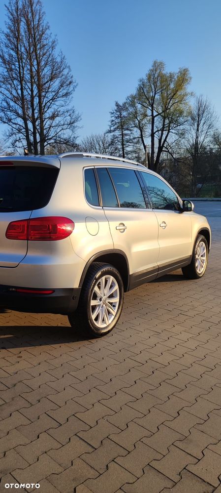 Volkswagen Tiguan 2.0 TDI SCR 4MOTION BlueMotion Technology DSG Sport & Style - 6