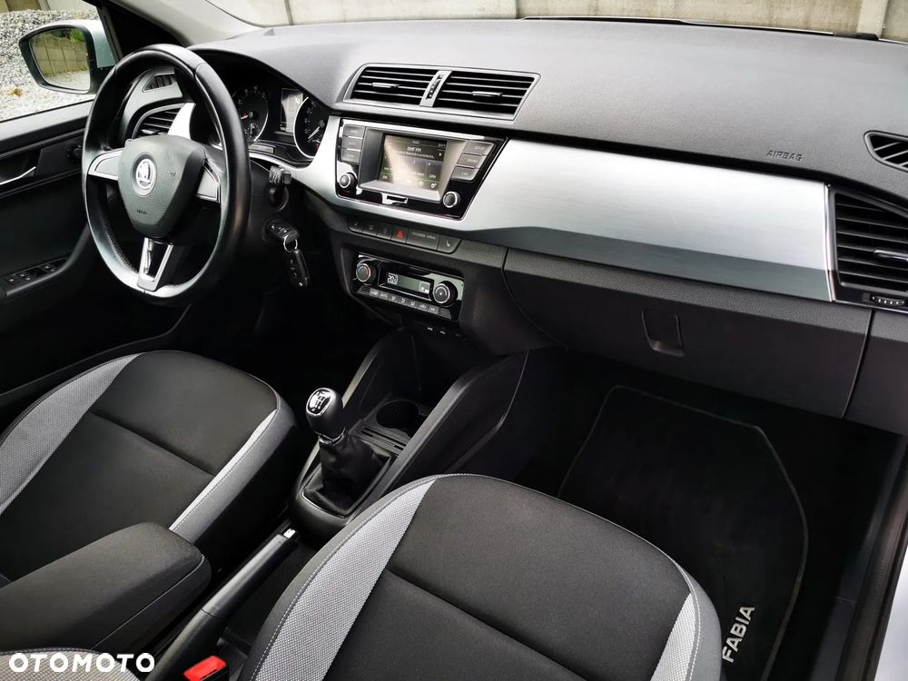 Skoda Fabia 1.2 TSI Edition - 8