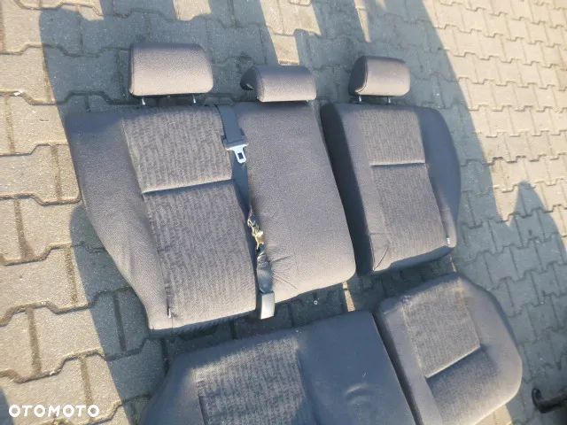 FOTEL FOTELE LEWY PRZÓD PRAWY PRZÓD + TYLNA KANAPA KOMPLET TOYOTA COROLLA E12 3D HB 01-07 - 20