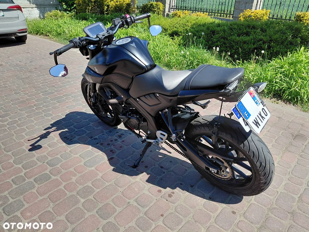Yamaha MT - 3