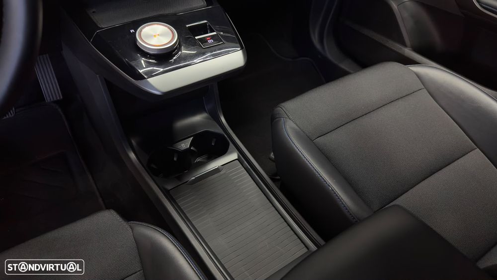MG MG4 77 kWh Extended Range Luxury - 22