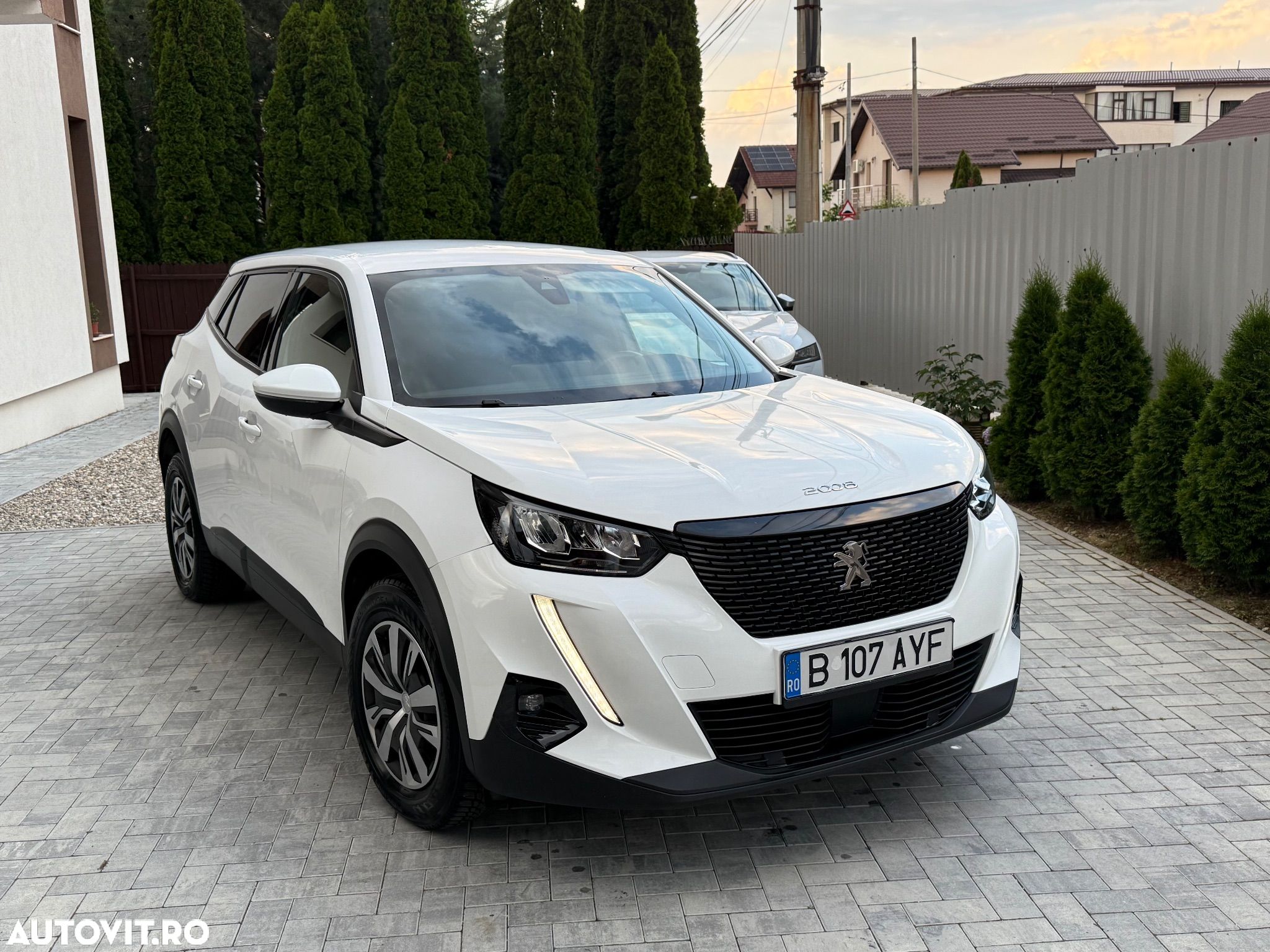 Peugeot 2008 1.5 BlueHDI FAP Active - 1