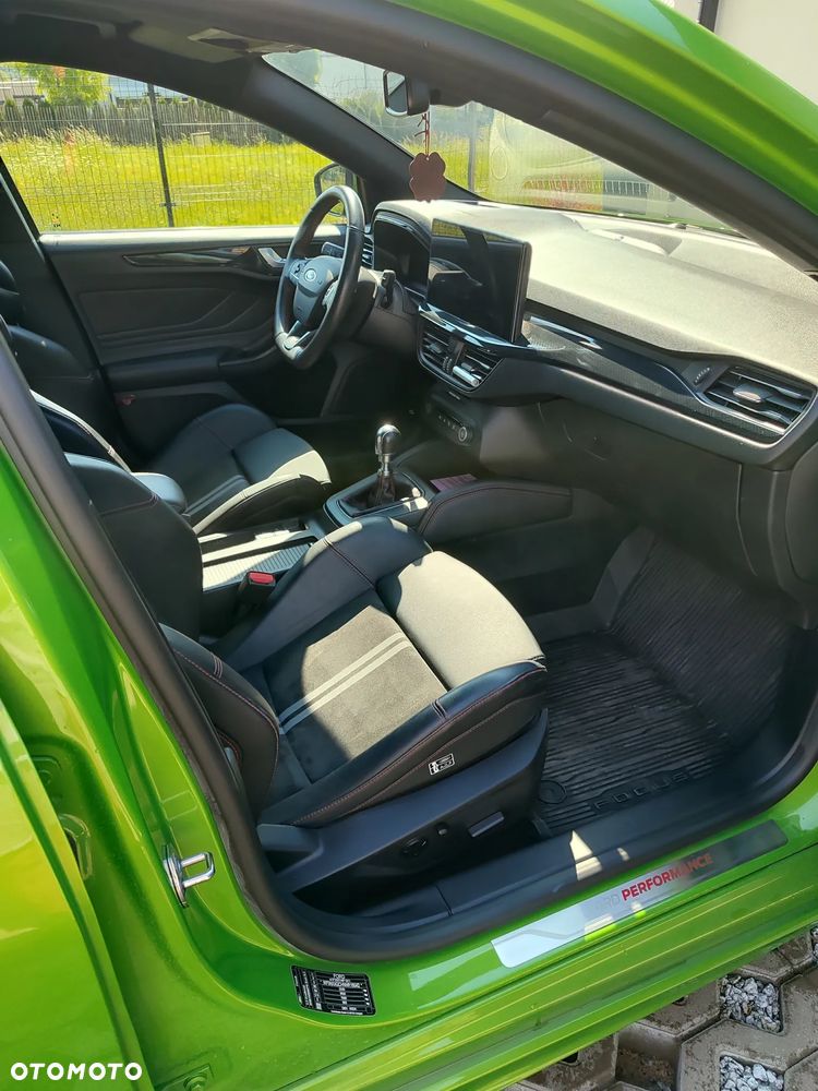 Ford Focus - 8