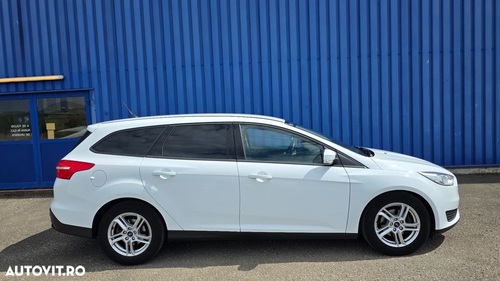 Ford Focus 1.5 EcoBlue Trend - 12