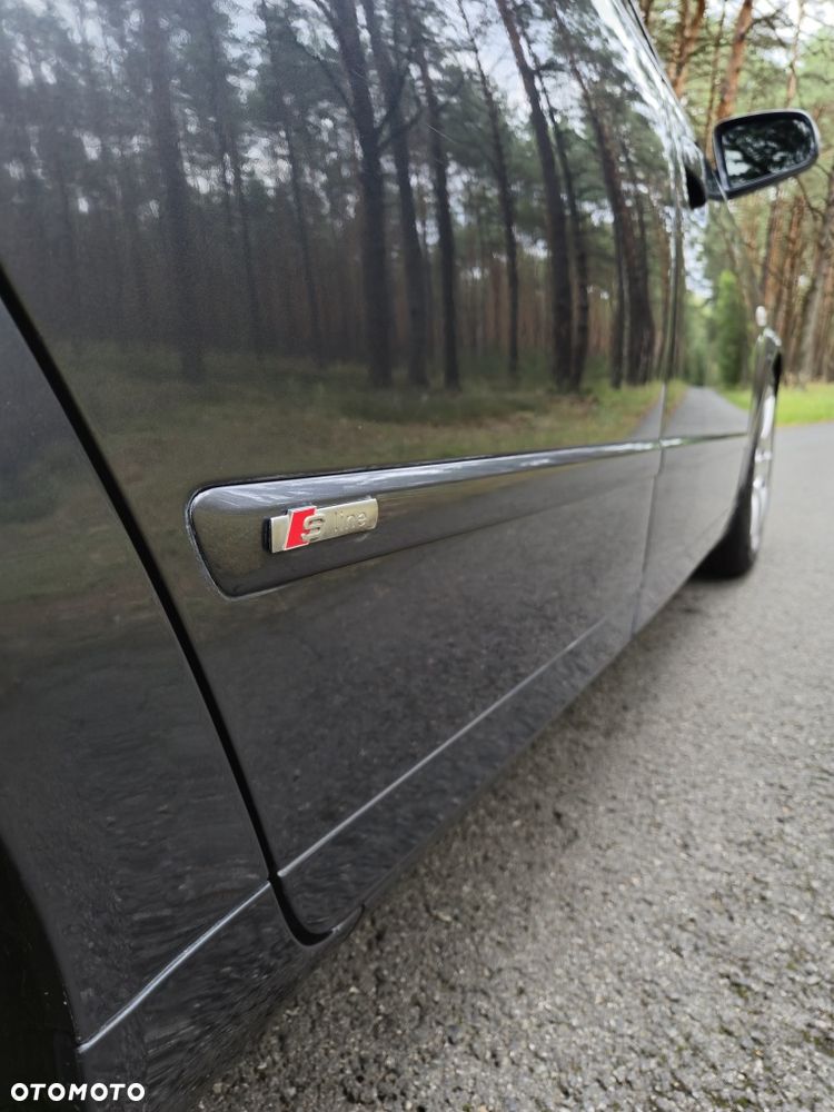 Audi A4 Limousine - 7